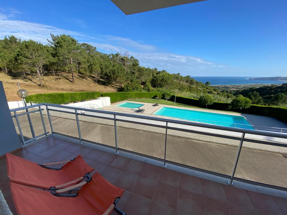With Views Over The Atlantic Ocean And Swimming Pool Famalicão