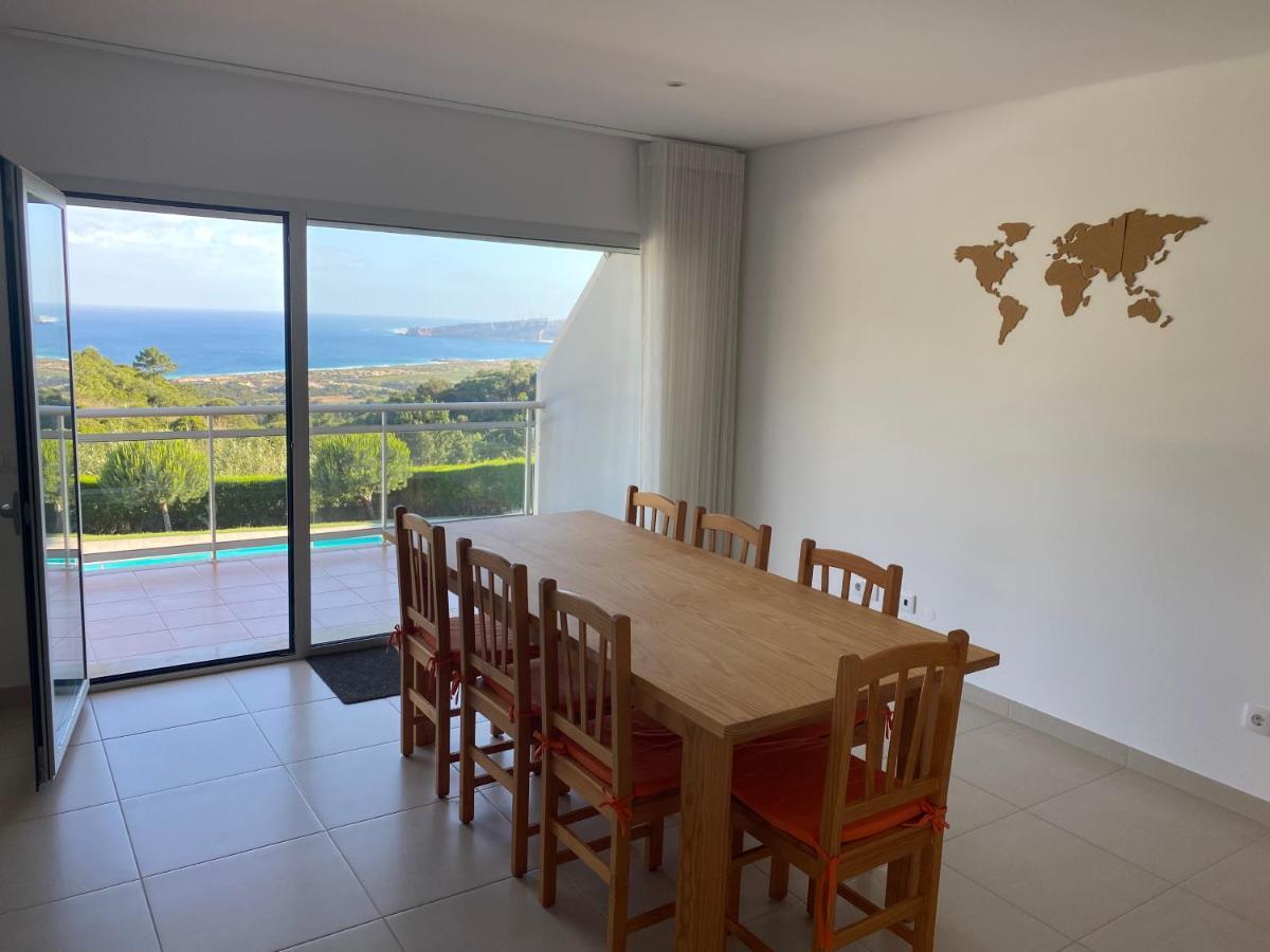 With Views Over The Atlantic Ocean And Swimming Pool Villa *