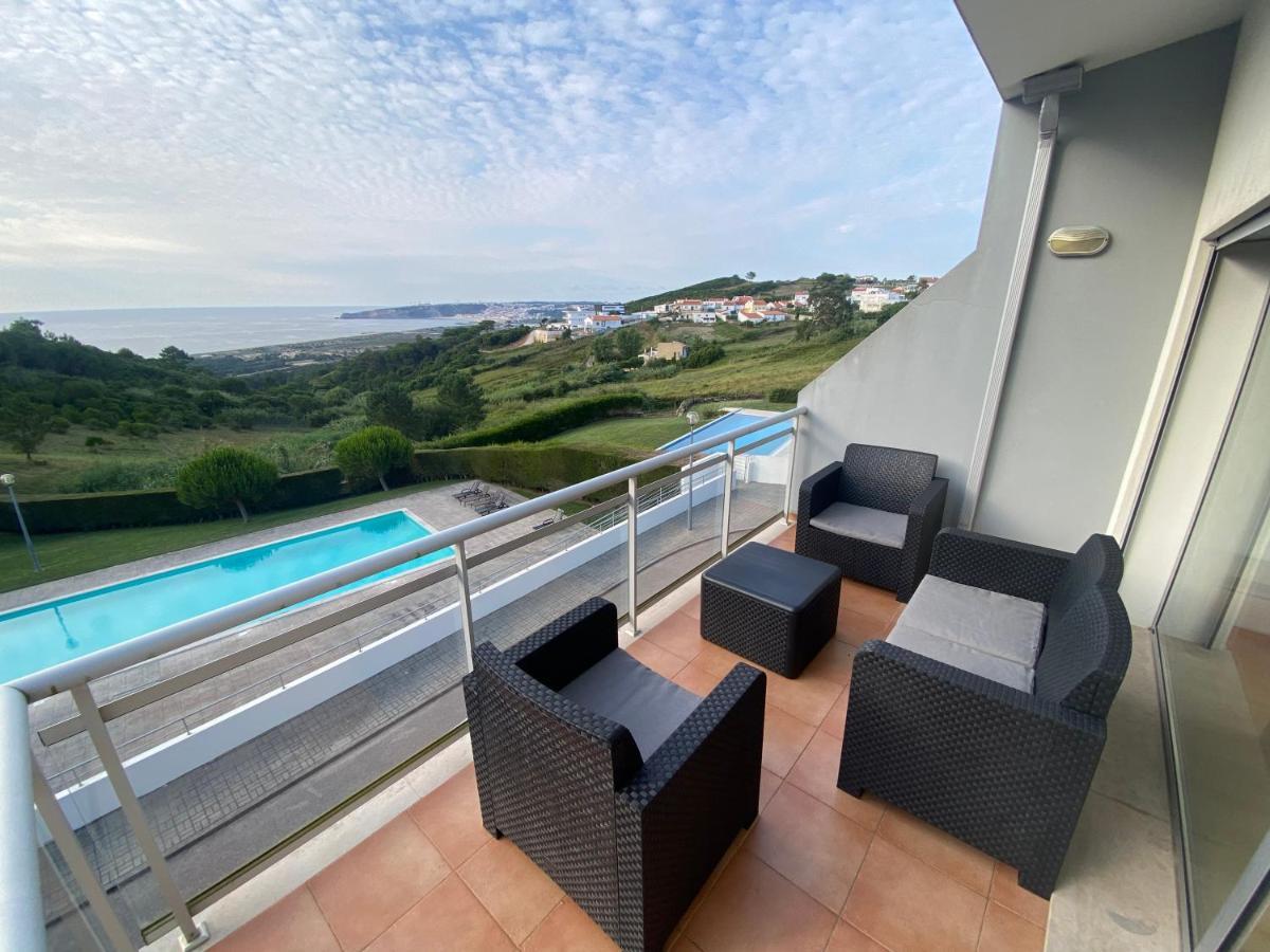 With Views Over The Atlantic Ocean And Swimming Pool * Famalicão